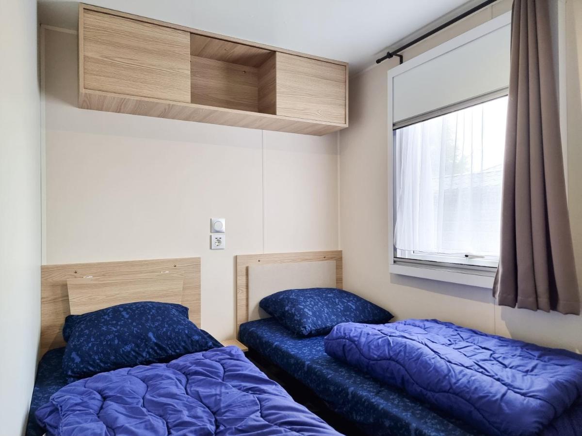 Prachtig Chalet Ok50 D12 Op Familiecamping Оосткапелл Экстерьер фото